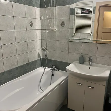 Dom Tobie Bliski W Parku Warta Prywatna Kuchnia Lazienka Parking * Poznań