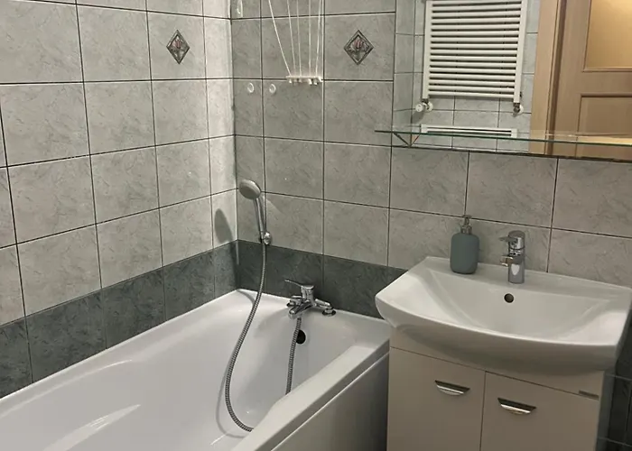 Dom Tobie Bliski W Parku Warta Prywatna Kuchnia Lazienka Parking * Poznan